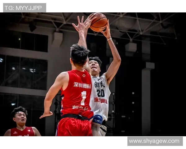 深圳篮球队在选拔赛中以67分稳居积分榜首位展现强劲实力